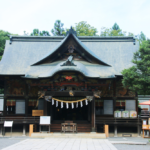 霧島神宮の御朱印やお守りとアクセス 御神木の不思議な枝を見つけて運気up 神社お寺でご縁巡り