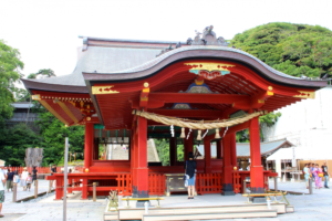 鶴岡八幡宮(鎌倉)の御朱印と見どころまとめ！営業時間とアクセスについても